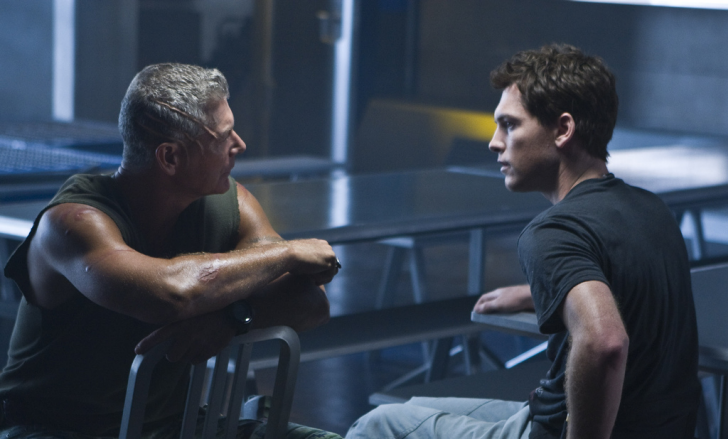 쿼리치와-마주보는-제이크