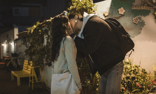 선재 업고 튀어 대학생 류선재와 임솔의 키스신