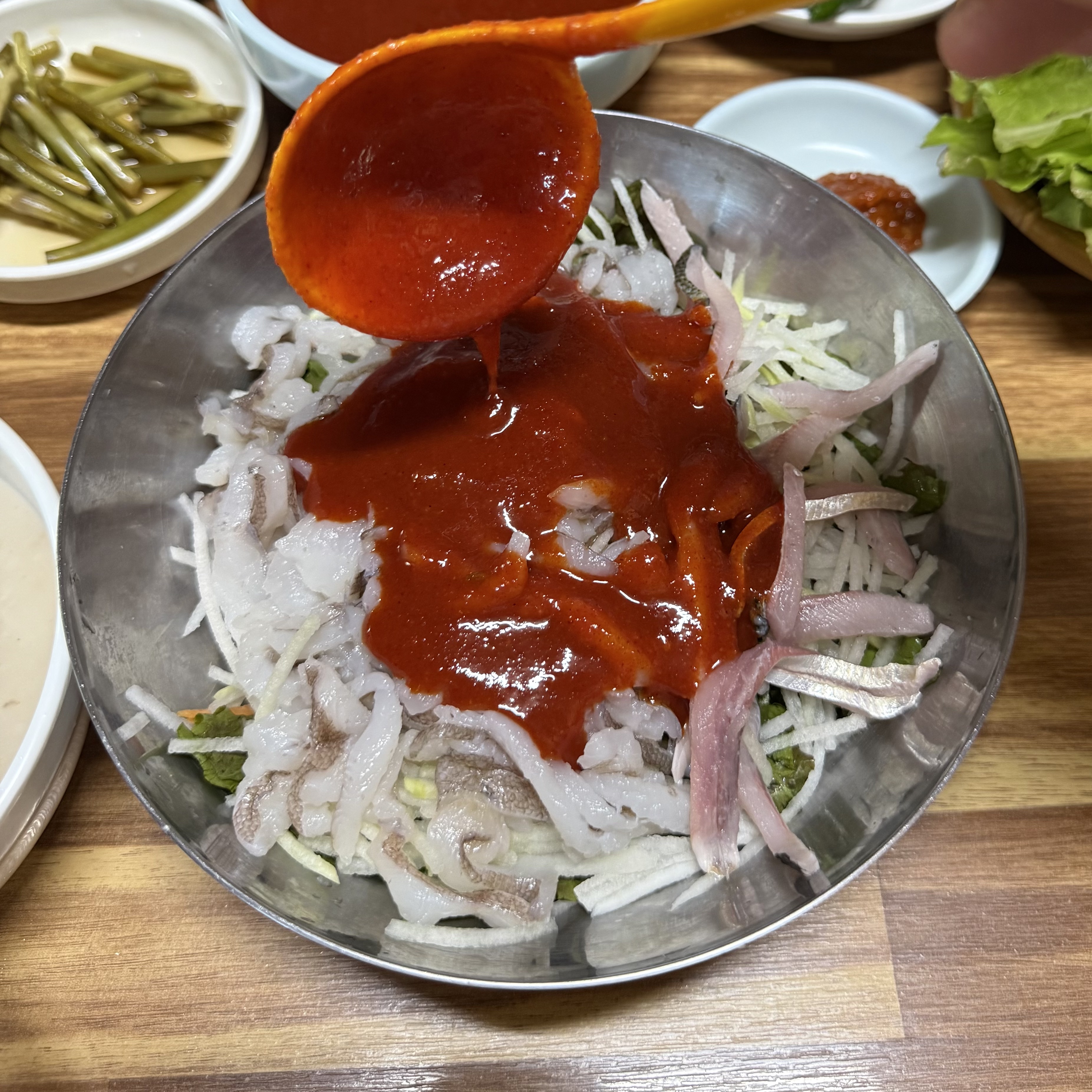 경주 용산회식당