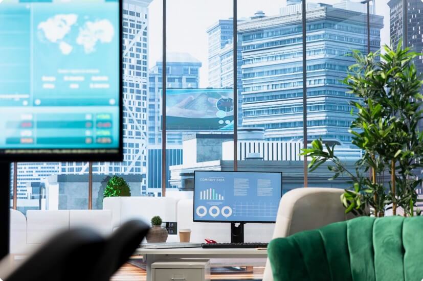 사무실 안에서 바라본 빌딩의 모습