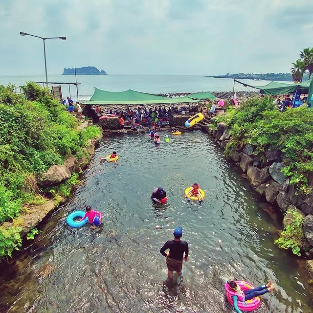 제주 바다앞 백숙 맛집, 속골유원지