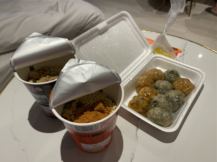 곰돌이왕만두 강릉중앙시장 곰돌이왕만두 왕만두 굴림만두 찐빵 납작만두