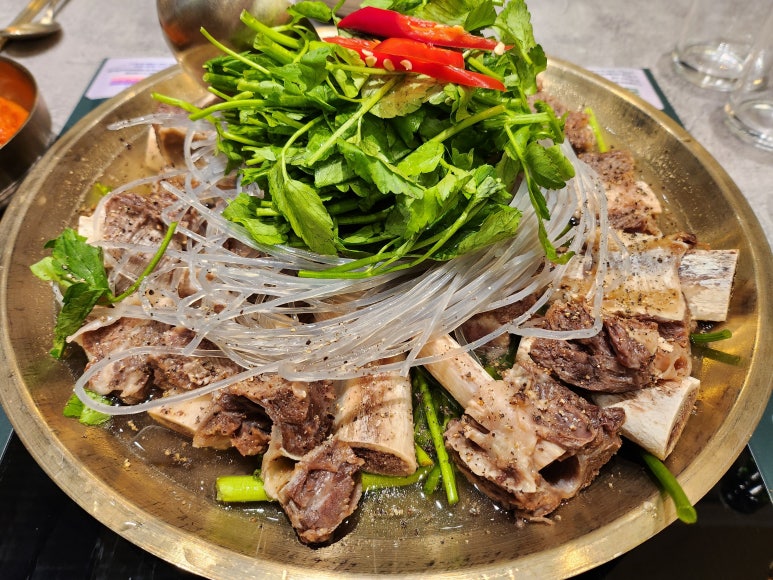 &lt;사장님 귀는 당나귀 귀&gt;정지선 셰프의 선택&#44; 깊은 맛의 된장 전골 맛집 &#39;옥된장 마곡점