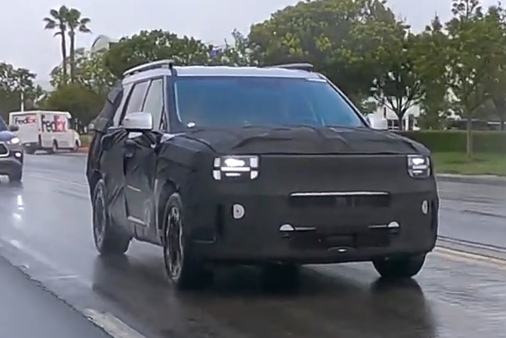 현대차 싼타페 풀체인지 포착