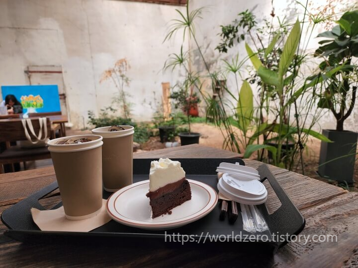 성수동 대림창고 카페 모습