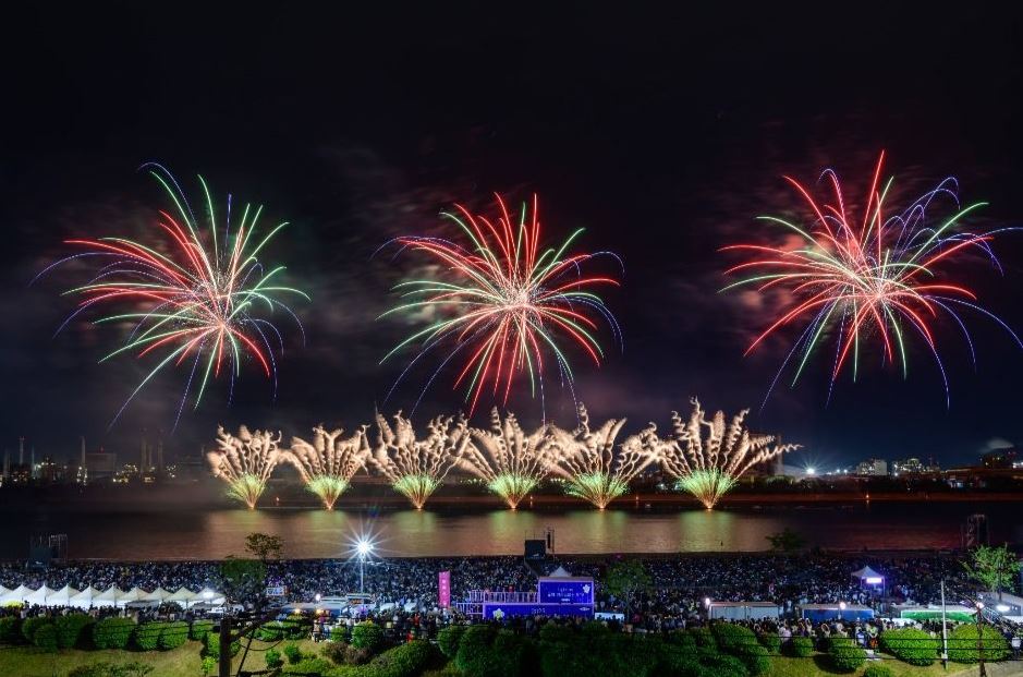 포항국제불빛축제 사진입니다.