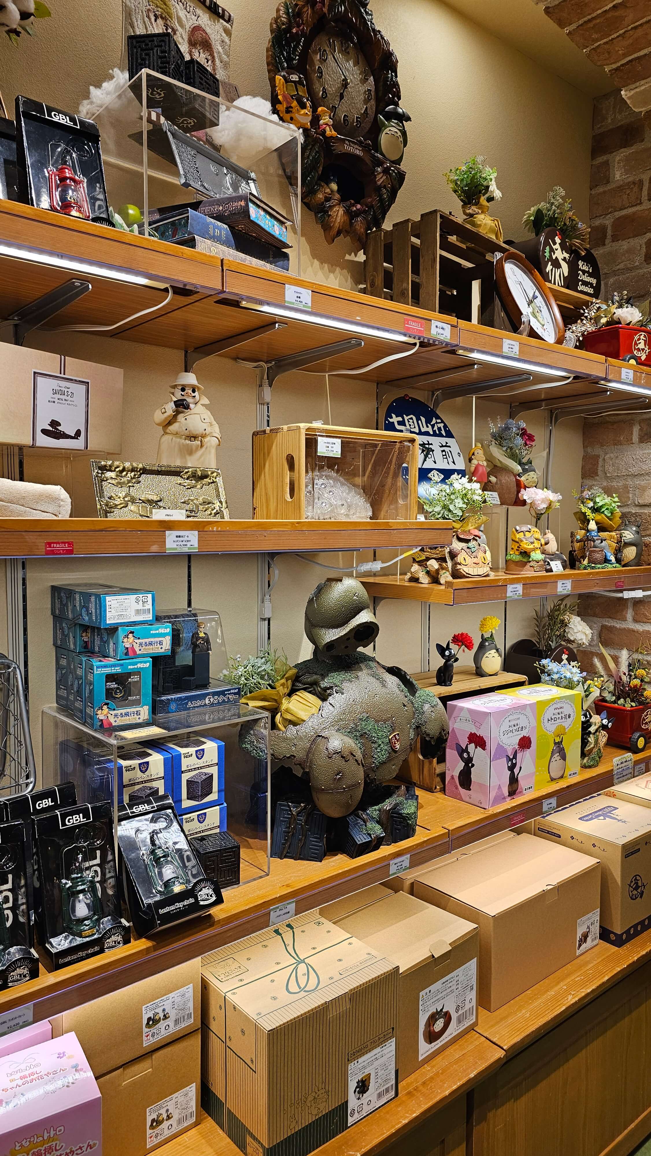 일본 오사카 가볼 만한 곳 도토리공화국 / 지브리 굿즈 / 도톤보리 신사이바시 파르코 6층