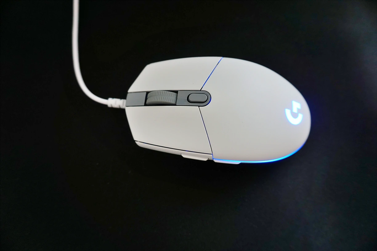 LIGHTSYNC RGB