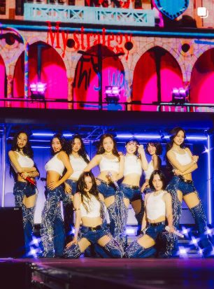 TWICE Special Album