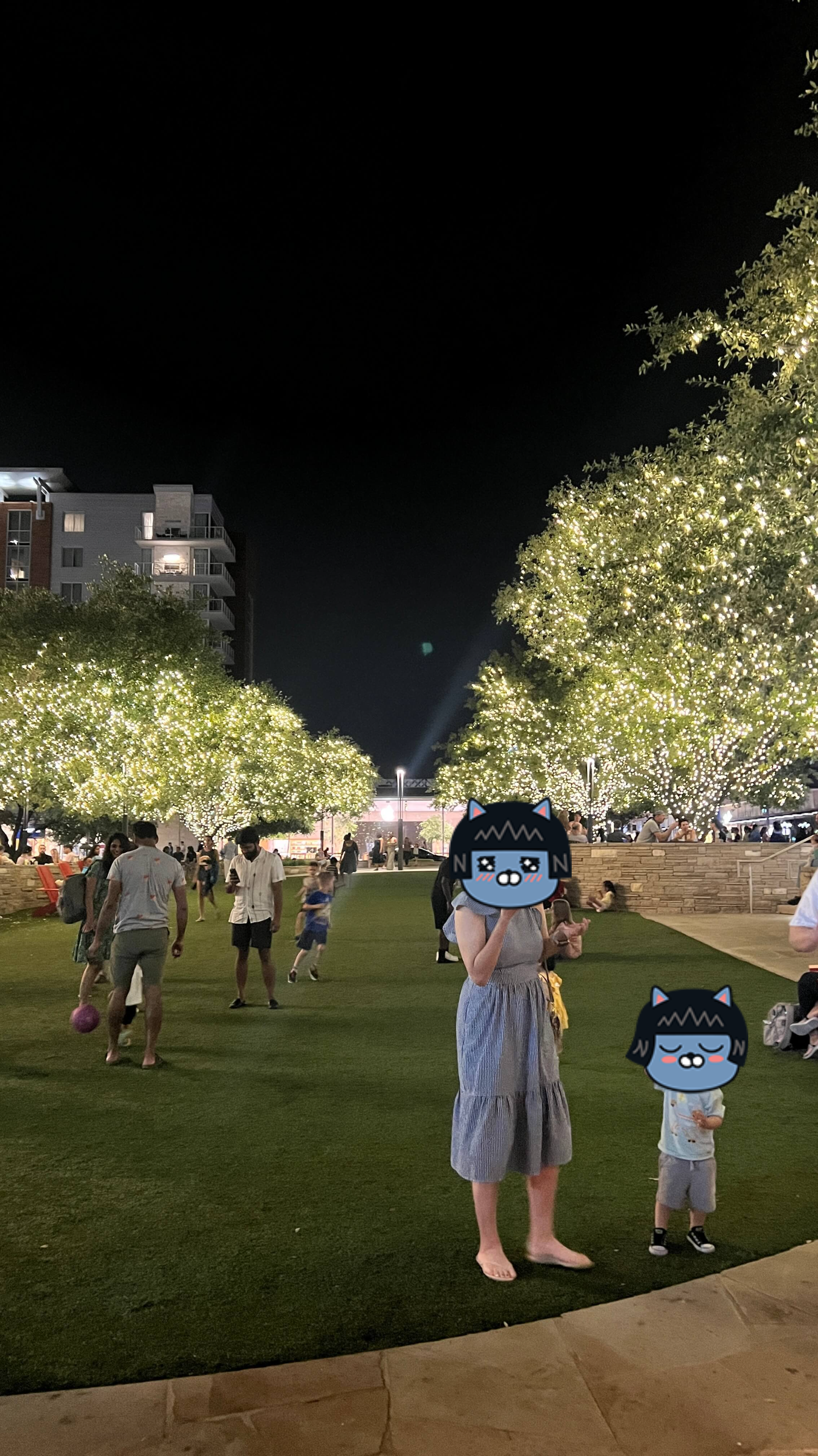 Austin_The_Domain_outdoor