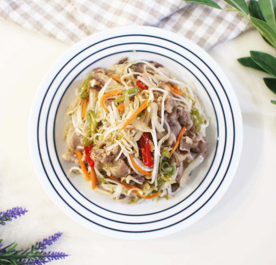 우삼겹 숙주볶음