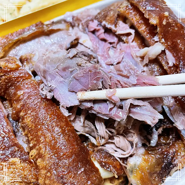 네모세모 강릉 맛집 필리핀 스타일 튀김 족발 스페셜 살로살로 바베큐 BBQ 맛있는 가게