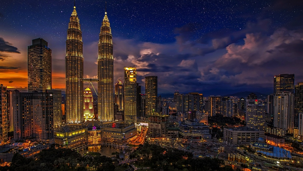 5G, 6G 네트워크가 스마트 도시 발전에 미치는 영향