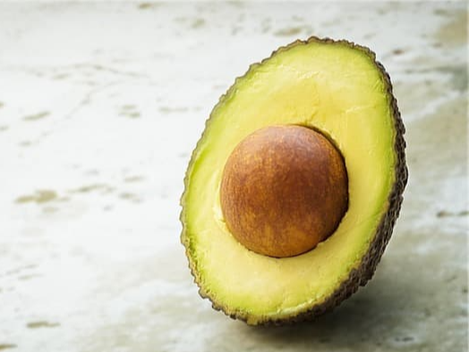 아보카도 오일 샐러드 드레싱