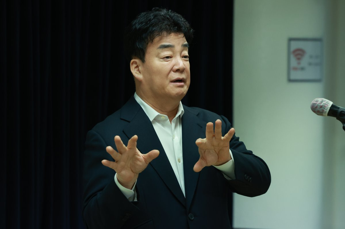 백종원 더본코리아 대표, 주주총회에서 공식 사과