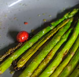 아스파라거스 효능 사랑받는 6가지 고르는법 부작용