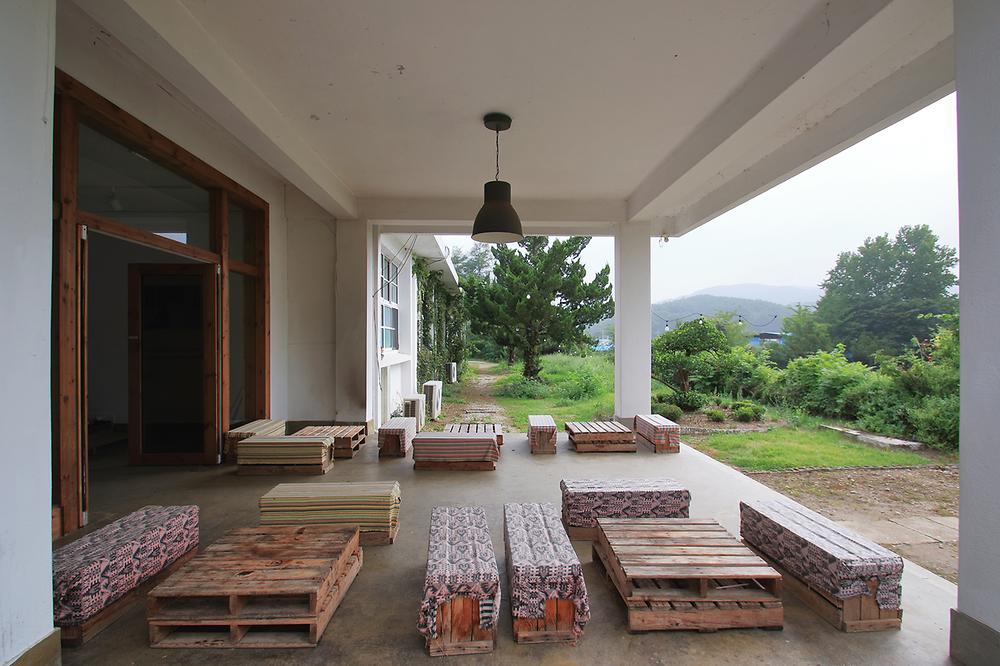 충남 어라운드빌리지 소개