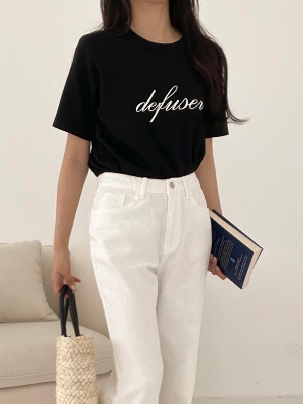 더보느 위캔드 레터링 반팔 티셔츠