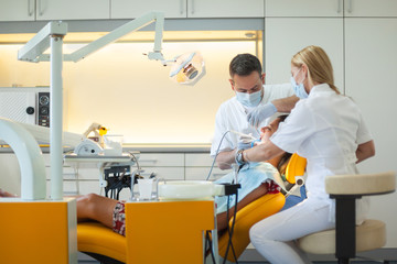 뼈 이식과 임플란트 - 과정&amp;#44; 회복 기간&amp;#44; 비용 및 보험 적용 여부