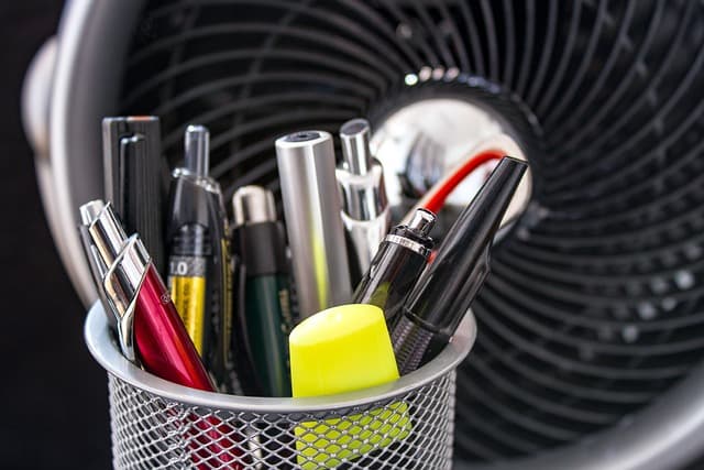 대출 상환과 저축, 직장인을 위한 균형 잡힌 재테크 전략