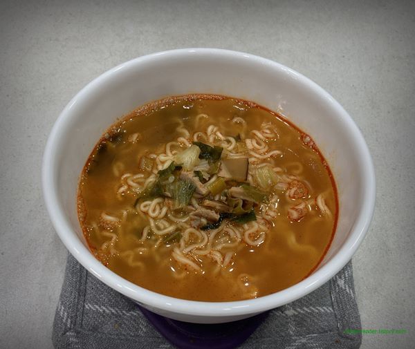 풀무원 홍면 라면 2023년 1~4월 조리 후