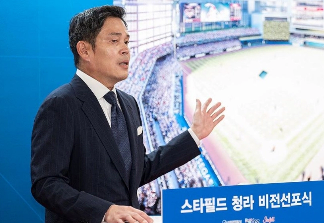 정용진 회장 프로필 나이 고향 학력 가족관계 부인