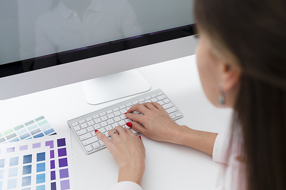 프리랜서 디자이너 1인 사업 첫 해에 제가 한 일