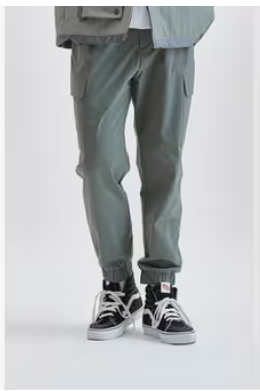  봄철 남성 의류 추천 BEST 5 - 조거 팬츠