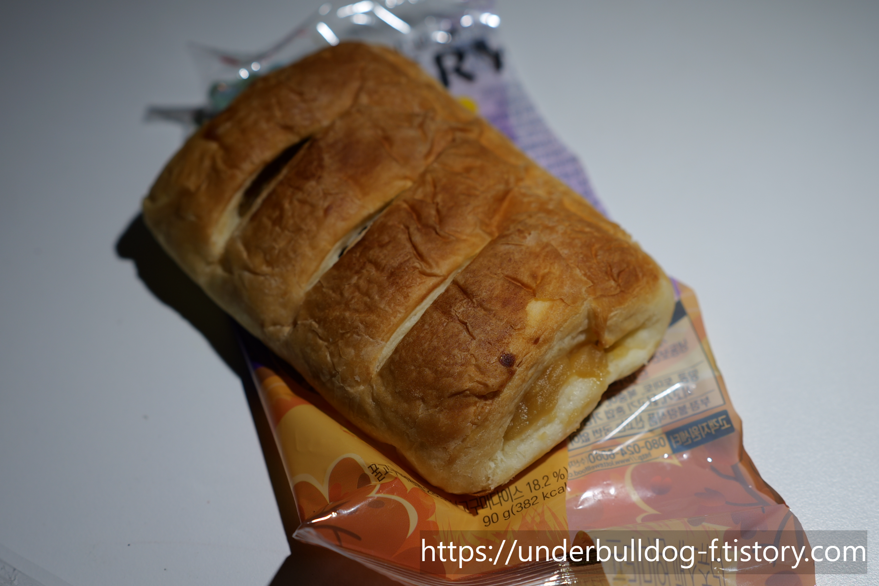 겉은 바삭하고 안은 달콤했던 고구마 필링 패스츄리