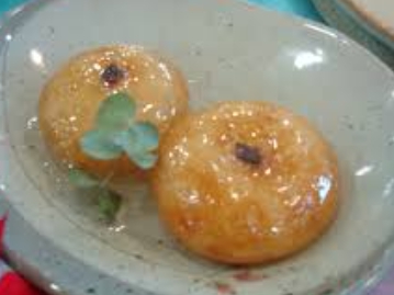 한국의 떡 종류 우메기떡(개성주악)