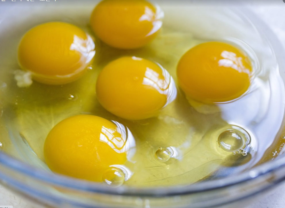 달걀 노른자 5개