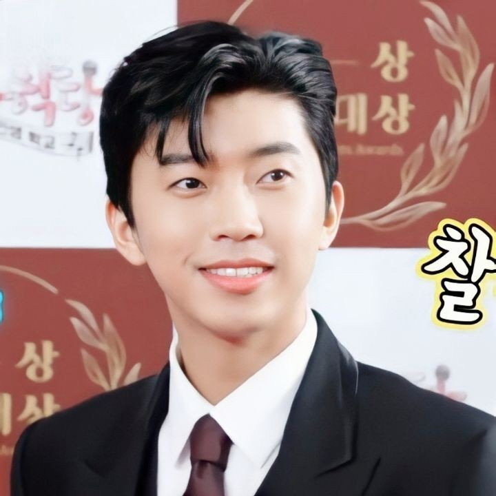 임영웅 사진 _프로필 배경화면 모음