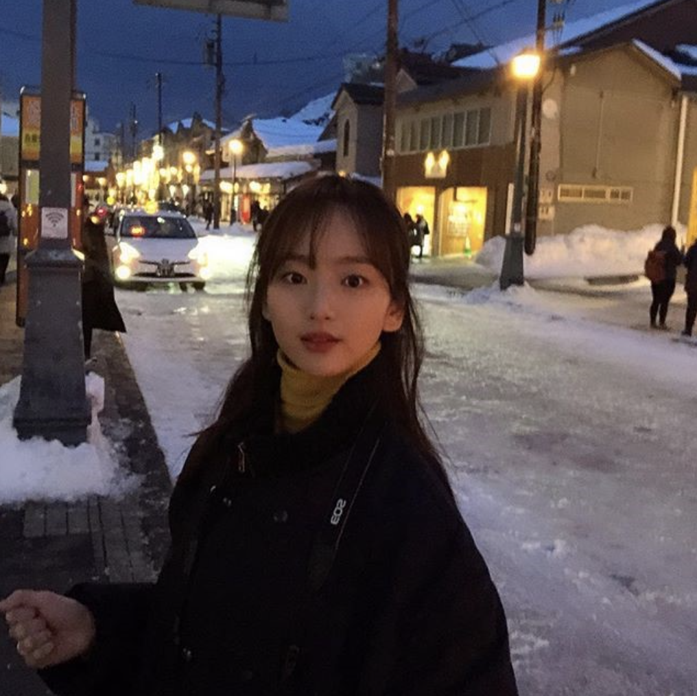원진아 셀카