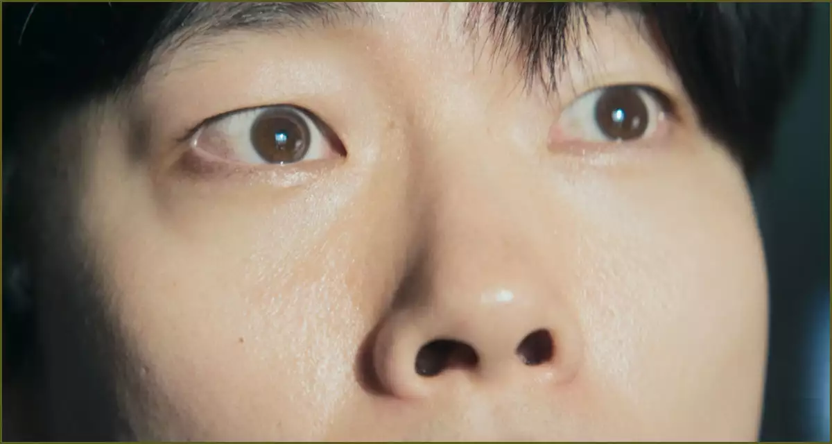 또 다른 계시 형상에 놀라는 성민찬