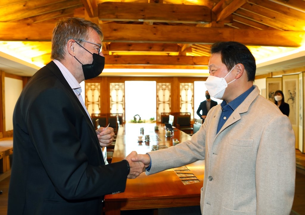 스웨덴 사모펀드, SK쉴더스 경영권 인수