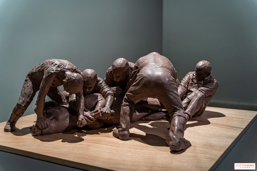 2025 론뮤익 전시회 리뷰 &amp;#124; 서울에서 만나는 초현실 조각의 세계