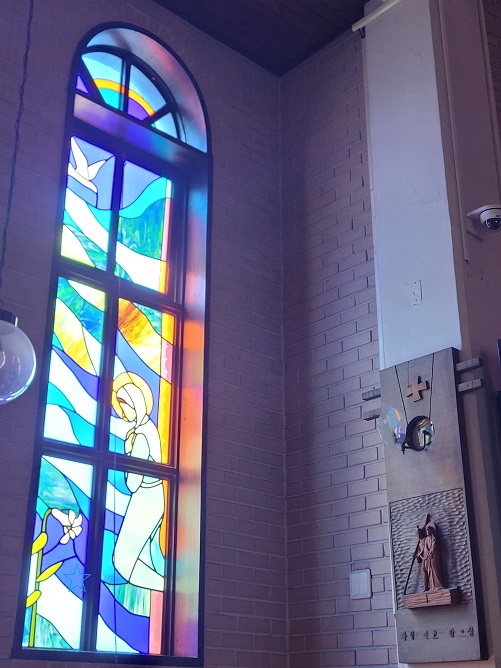 서울 장안동성당 스테인드글라스, 십자가의 길 사진