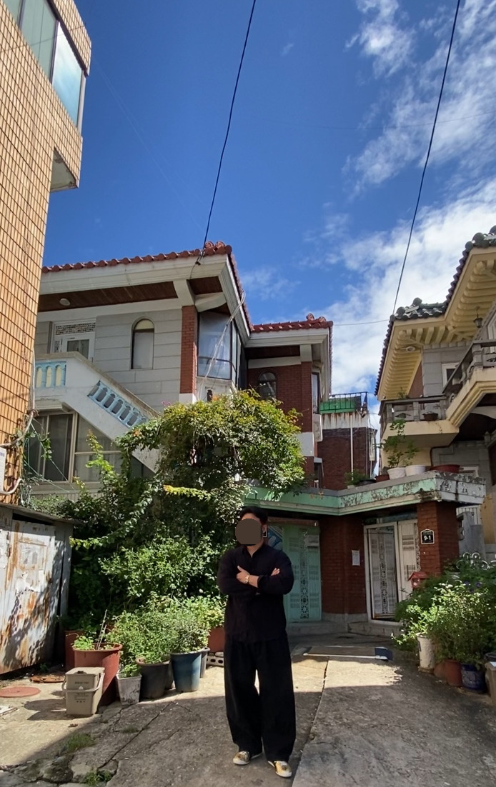 데일리룩(2024. 9. 22.)토피 린넨 포켓 셔츠, 무신사스탠다드 무신사 데님 와이드 벌룬 팬츠, 카시오 A-159WGEA 골드 금장, 아식스 오니즈카타이거 멕시코 올골드