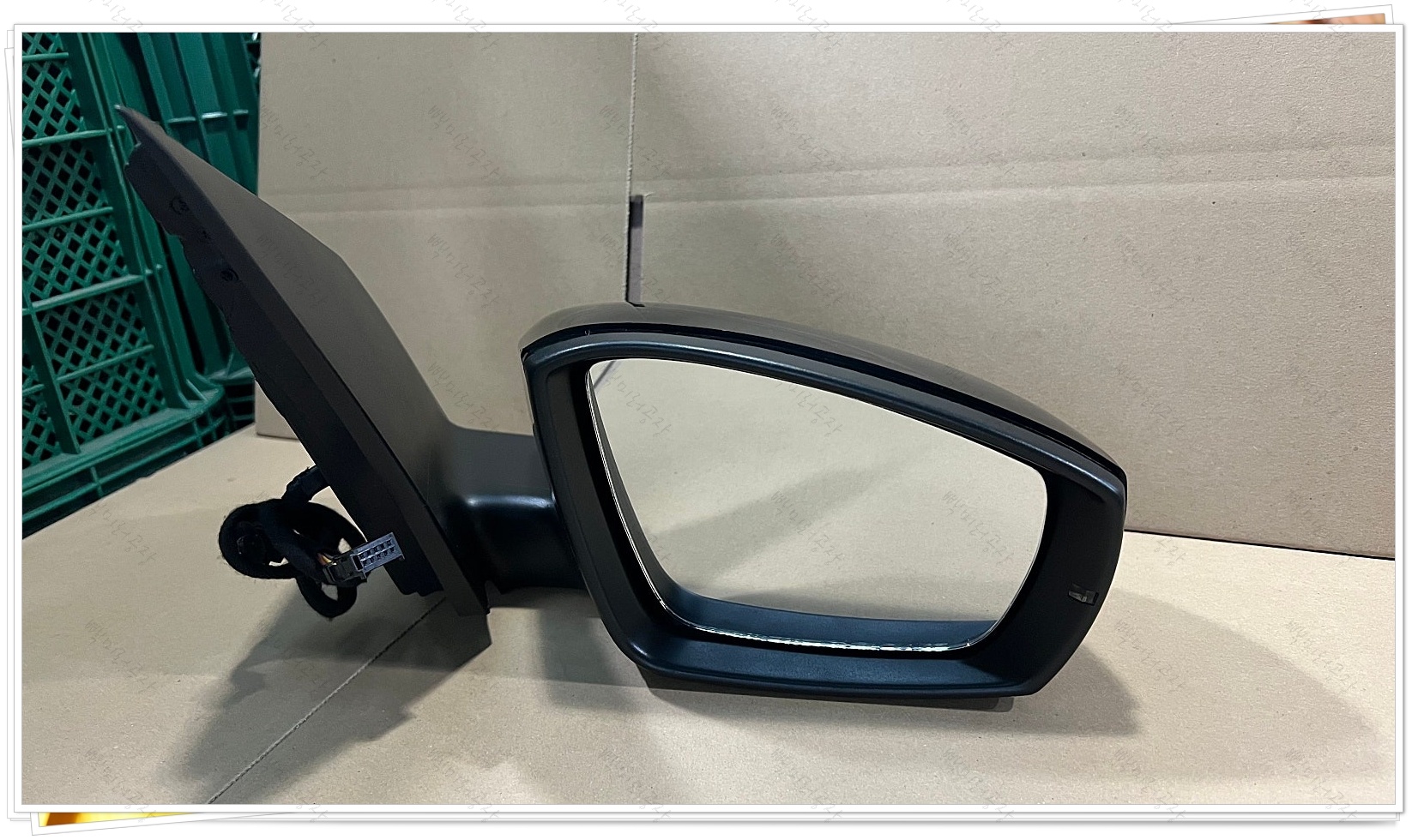 폭스바겐 폴로 중고 사이드미러(거울부)