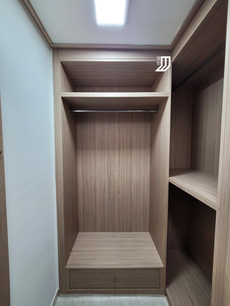 광주 아파트 인테리어, 산정동 산정셀트리움 35평형 아파트 부분 인테리어, 옷방