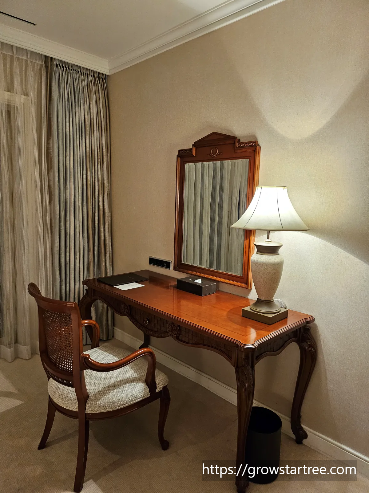 롯데호텔 제주 프리미어 가든뷰 패밀리 더블룸(프리미어 더블더블 가든)