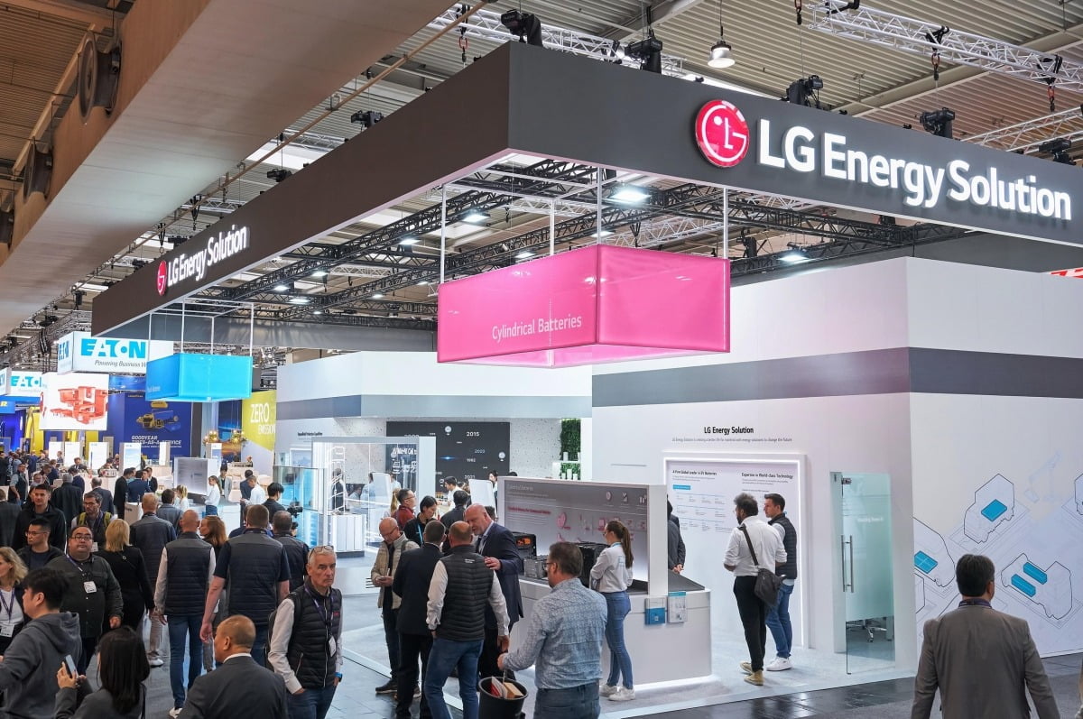 LG에너지솔루션 'IAA 트랜스포테이션 2024' 부스 전경.