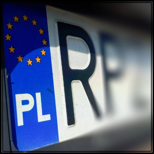 연두색 번호판 자동차