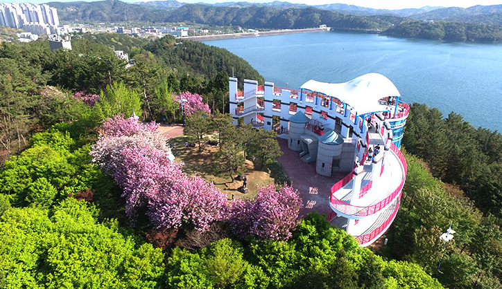 진양호공원 전망대