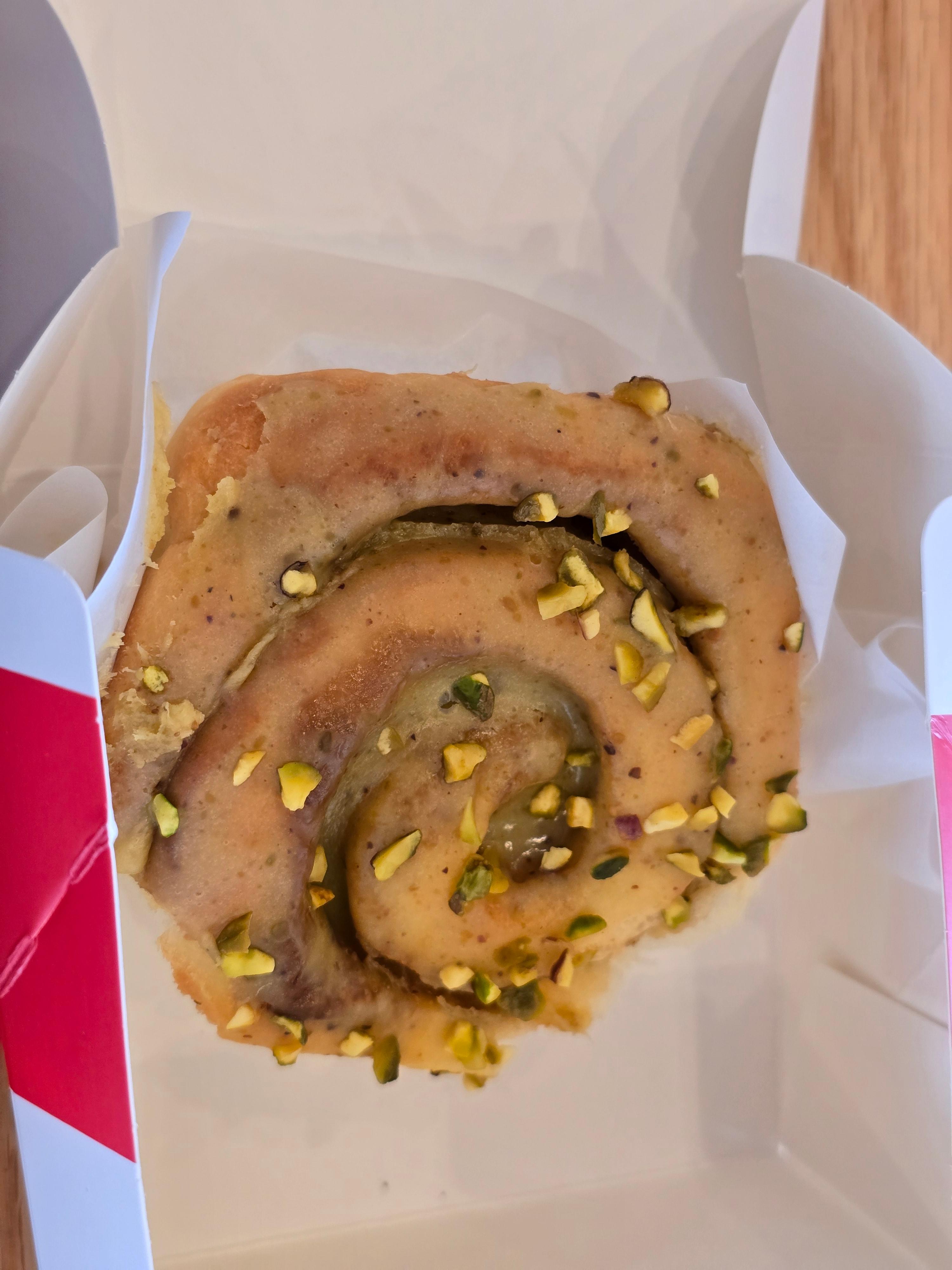 광화문 오츠커피 빵들