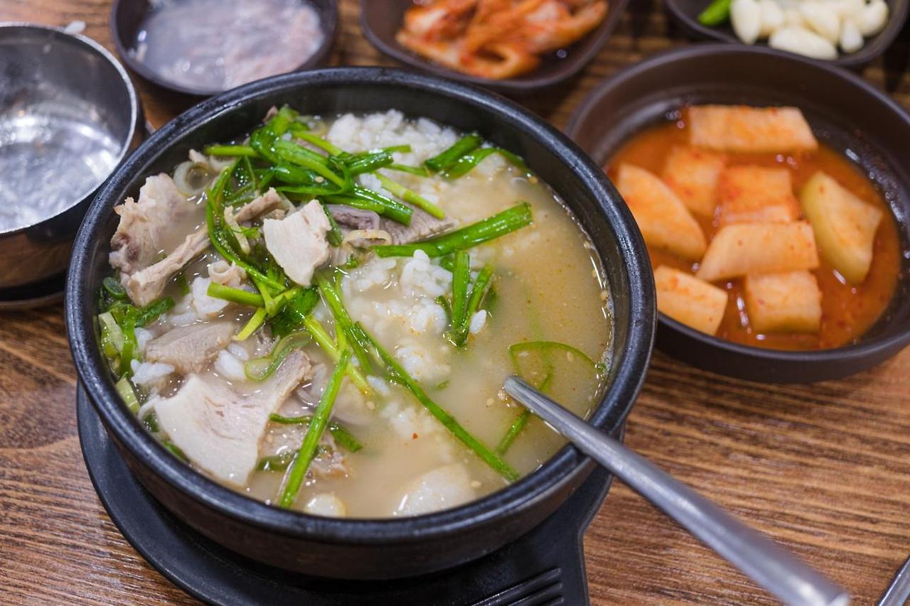 혼밥 가성비 맛집 TOP10 확인하러 가기