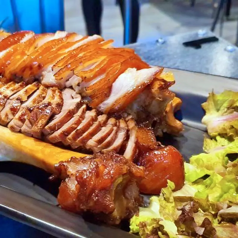 돈 잘버는 젊은사장 강남구 배달 1위 직화 불족발, 핫 로제 족발, 부드러운 뒷발 족발 논현동 영동시장 먹자골목 족발집 맛집 서장훈 주우재 추천 소개