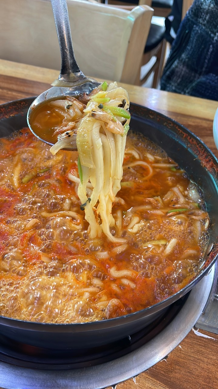충남 공주 온천손칼국수