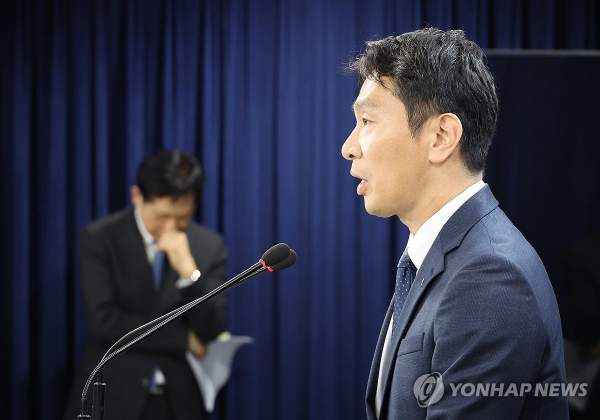 이복현 검사 프로필