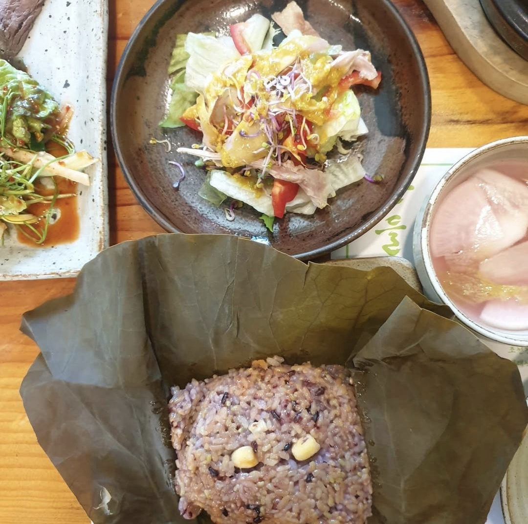 산들바람 연잎밥